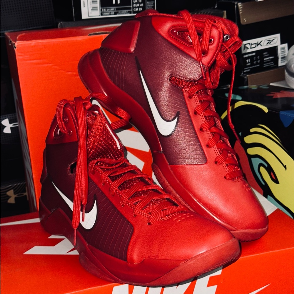 Nike Hyperdunk ‘08 Men’s Size 11 US *New*